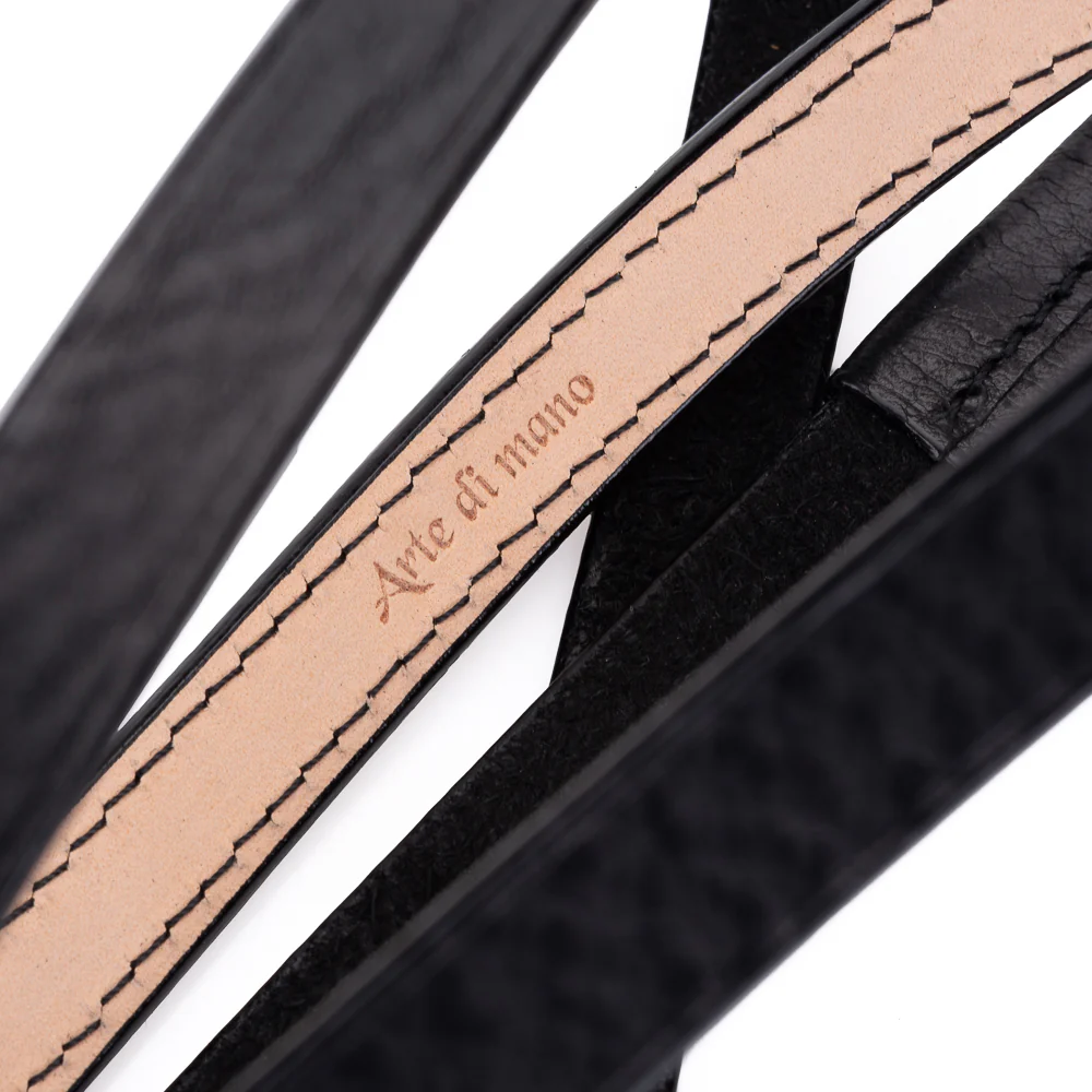 Arte di Mano Comodo Neck Strap with Peak Design Anchors, XL, 120cm - Rally Black with Black Stitching - Image 6