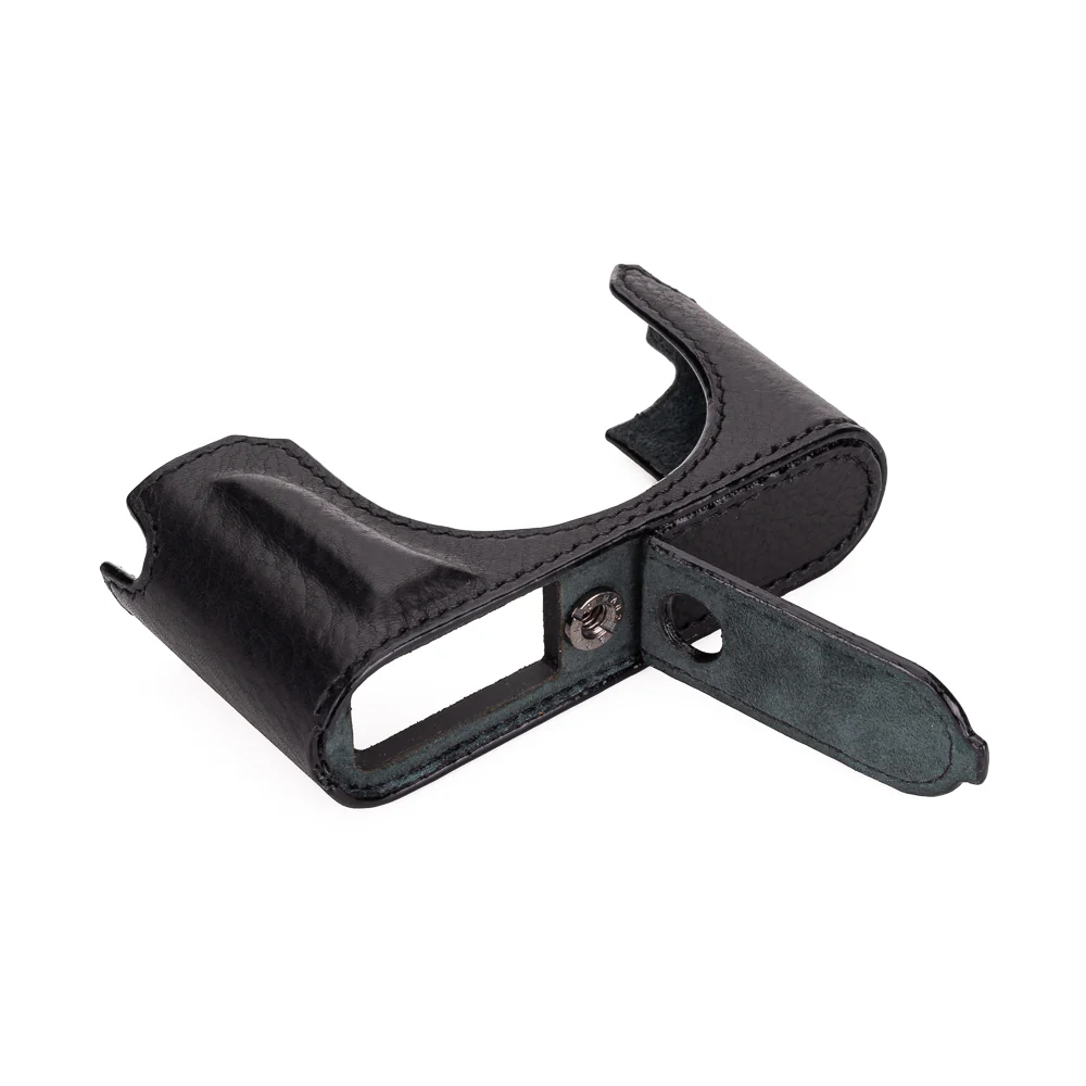 Arte di Mano Half Case for Leica D-Lux 8 - Rally Black with Black Stitching - Image 4