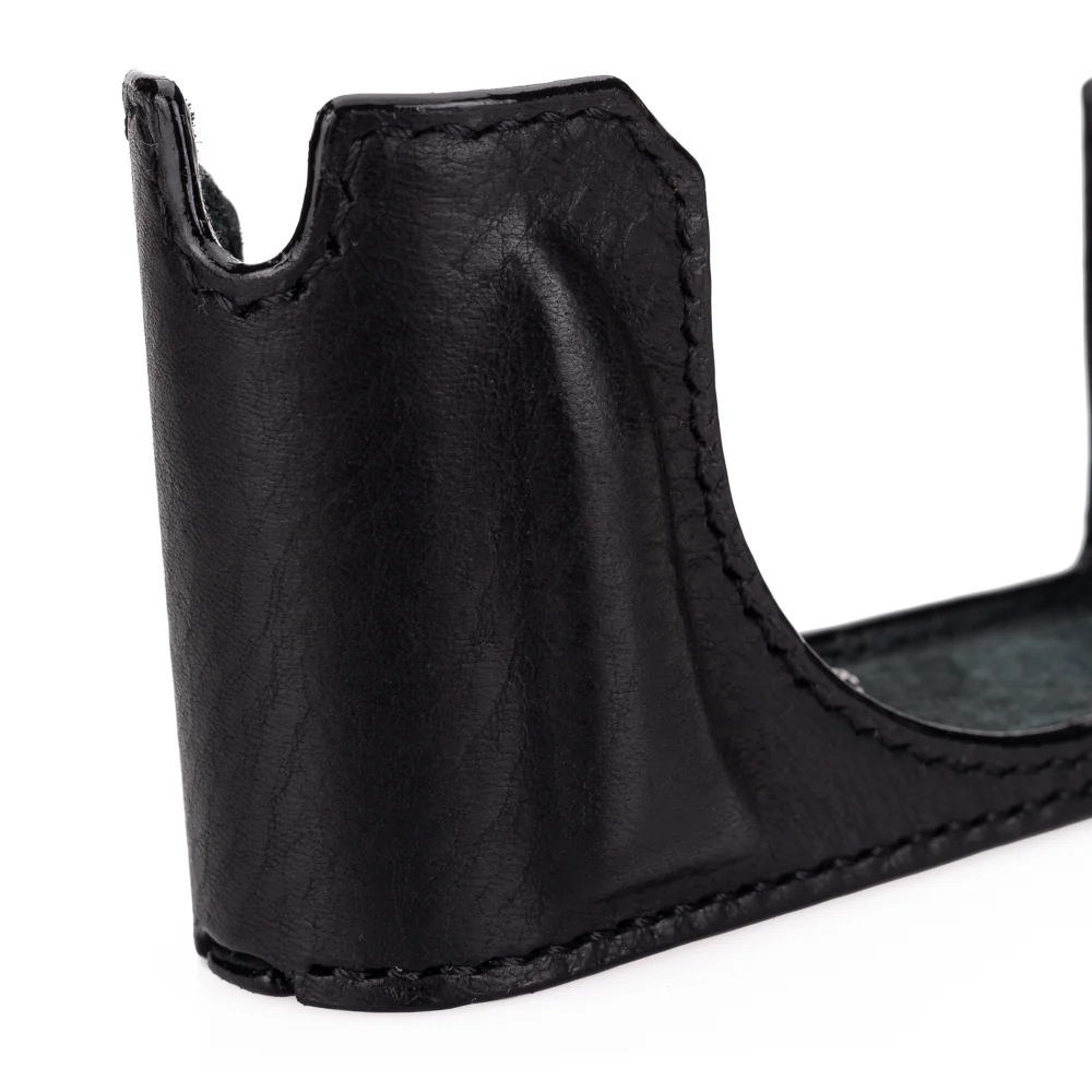 Arte di Mano Half Case for Leica D-Lux 8 - Rally Black with Black Stitching - Image 5