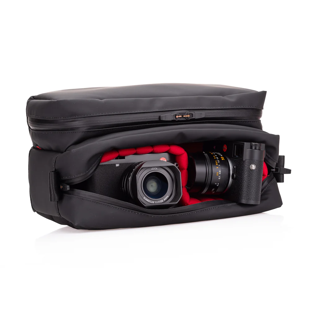 Artisan & Artist* Gear Box Pro ACAM-600D Camera Bag - Image 11