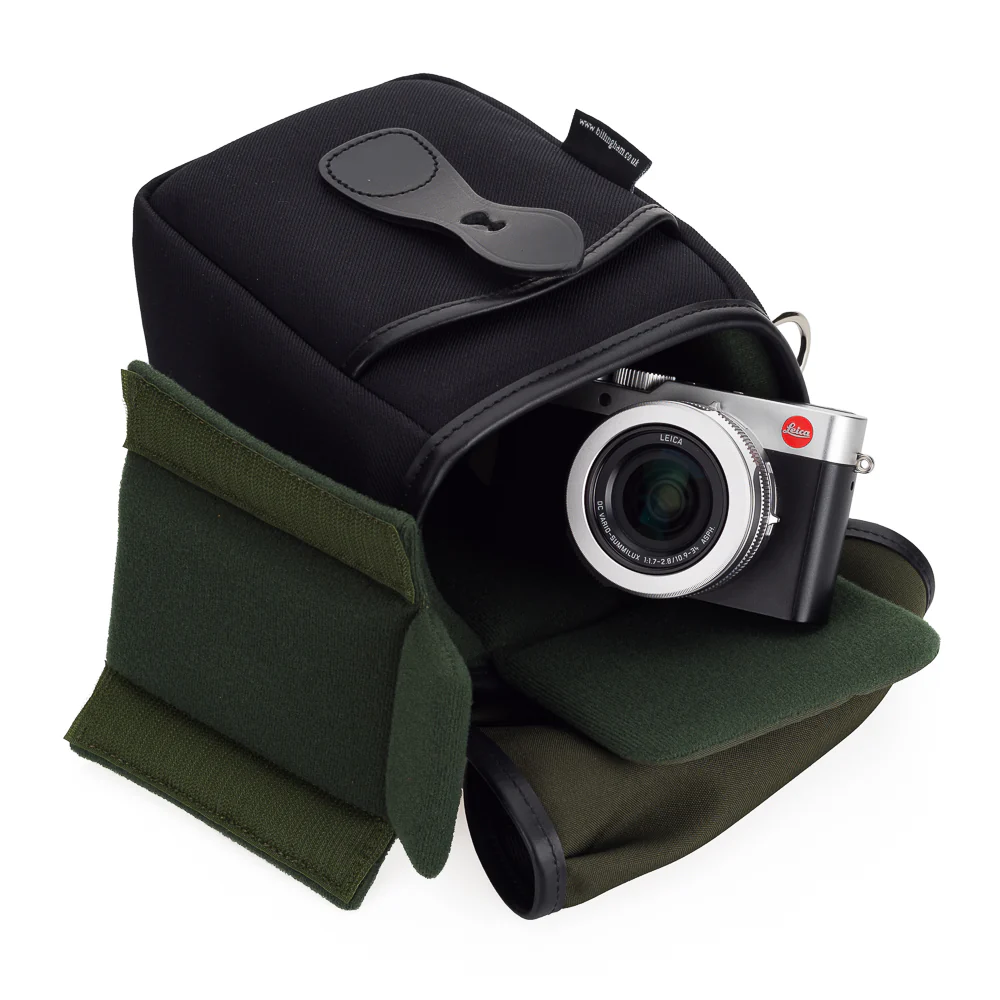 Billingham 72 Camera Bag - Black/Black - Image 4