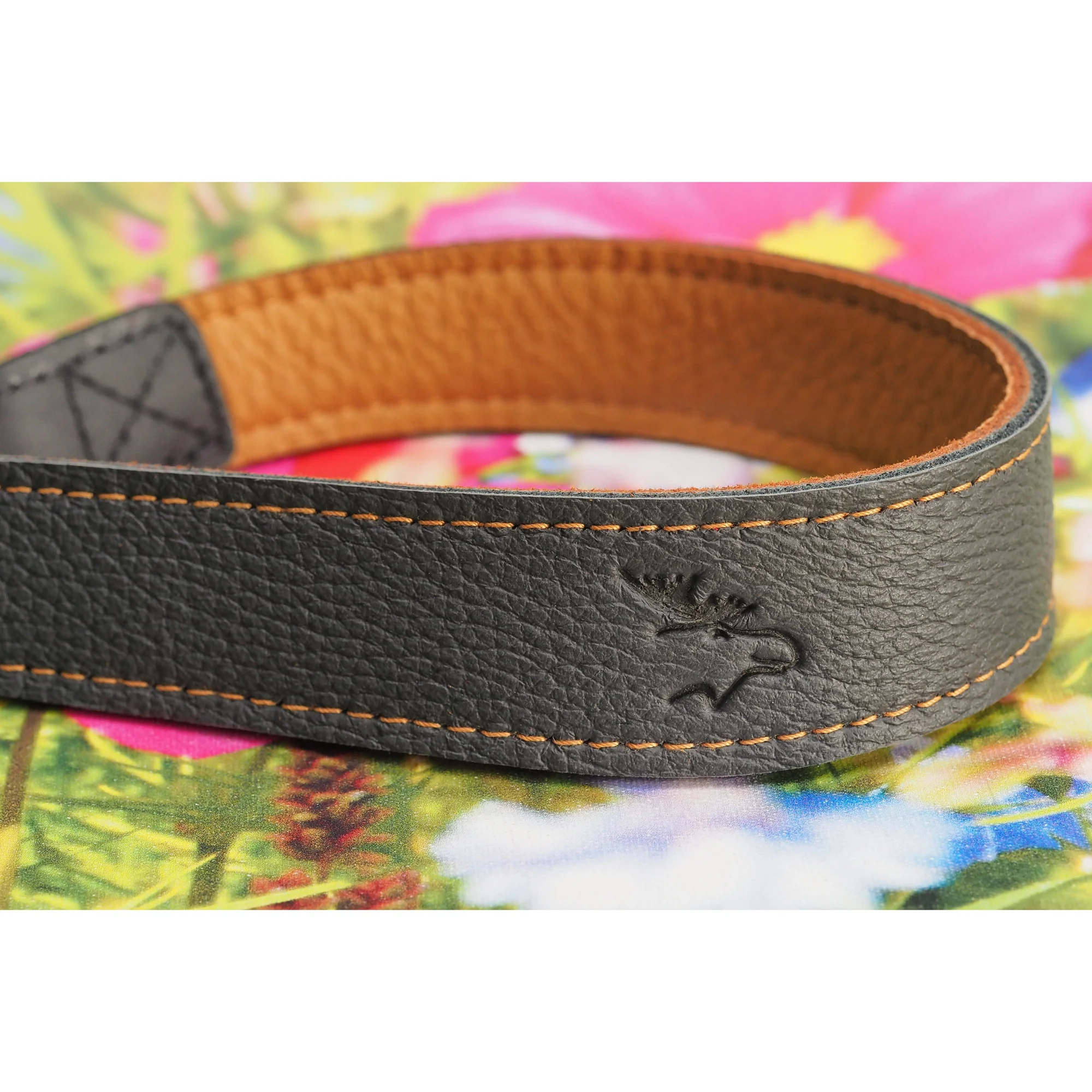 EDDYCAM Elk Leather Neck Strap, 35mm Wide, Anthracite/Natural with Natural Stitching - Image 8