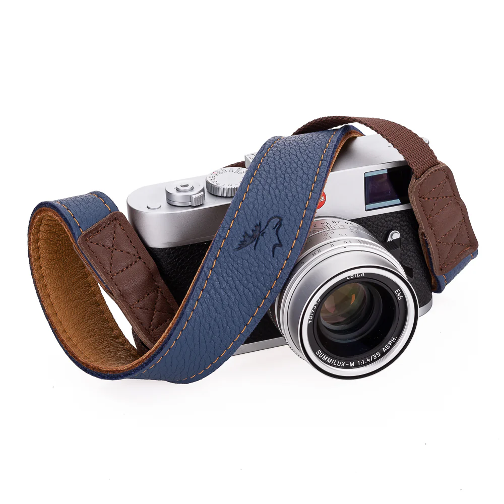 EDDYCAM Elk Leather Vintage Neck Strap, 35mm Wide, Sky/Natural with Natural Stitching - Image 4