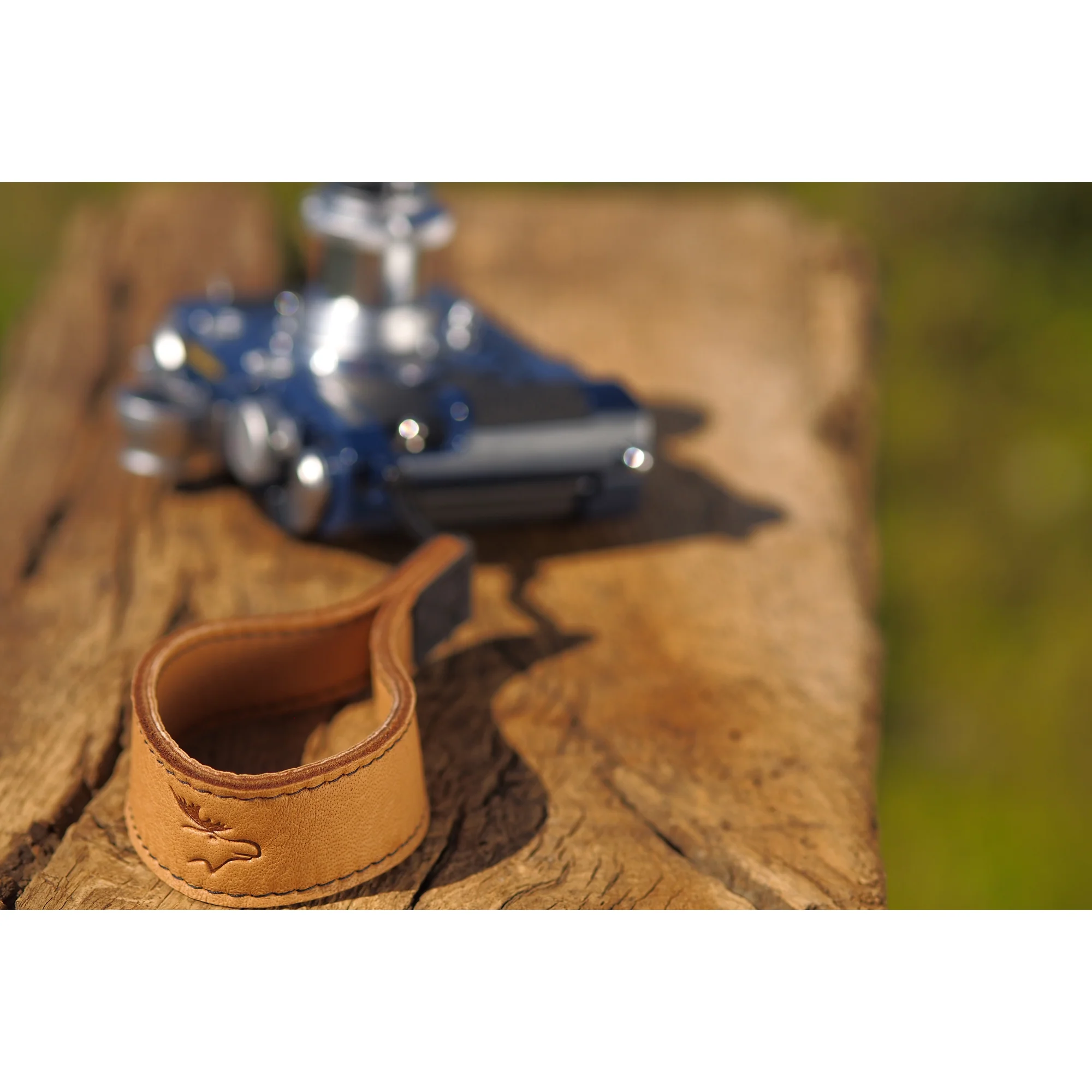 EDDYCAM Elk Leather Wrist Strap (Sling 1), Natural/Natural with Black Stitching - Image 8