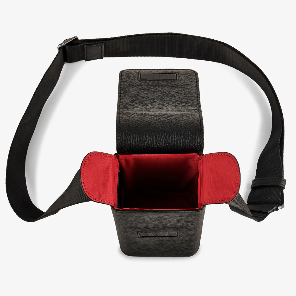 Oberwerth ‘Albert’ Leather Camera Bag - Black with Black Stitching - Image 7