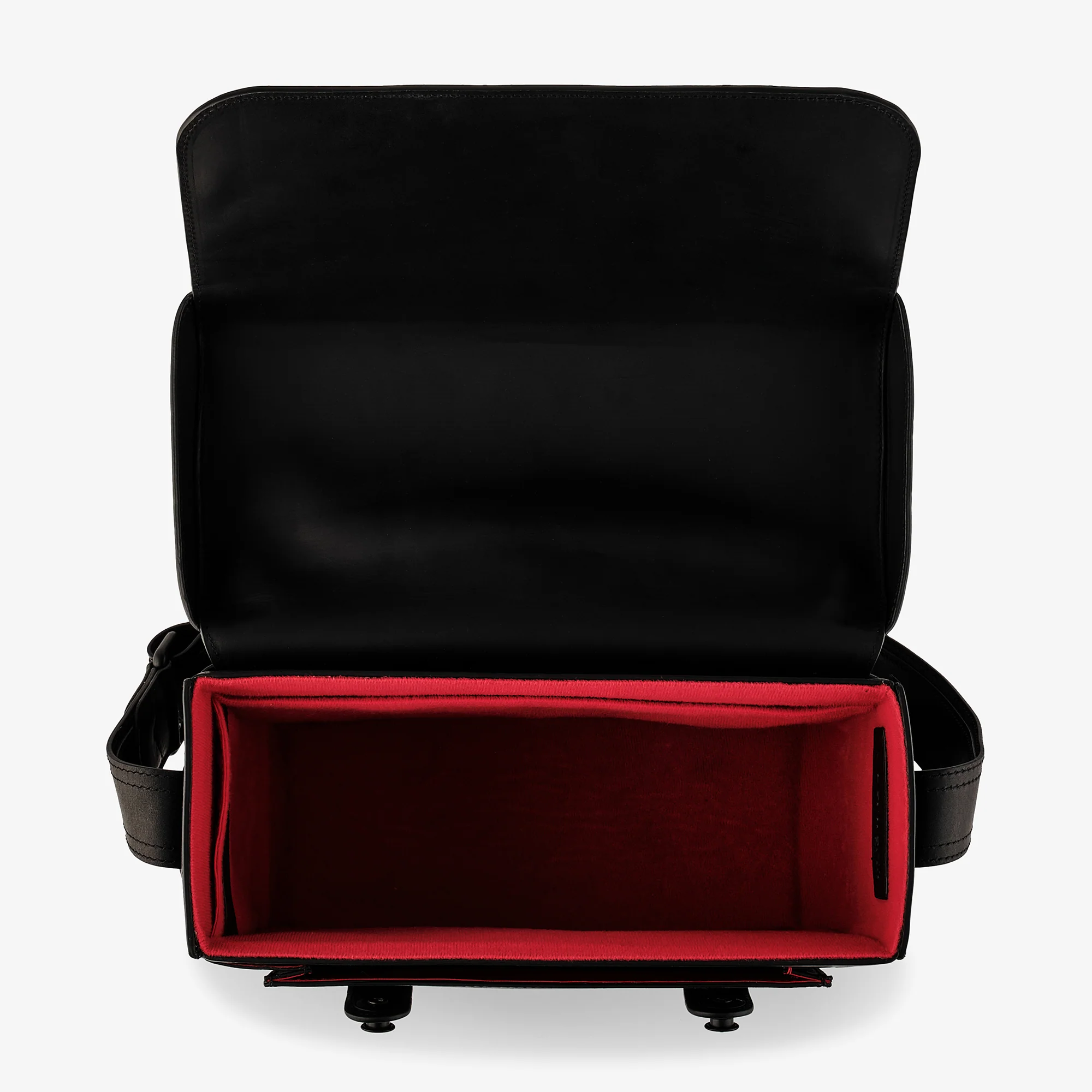 Oberwerth Signature Line Camera Bag (Large), Black with Red Lining - Image 8