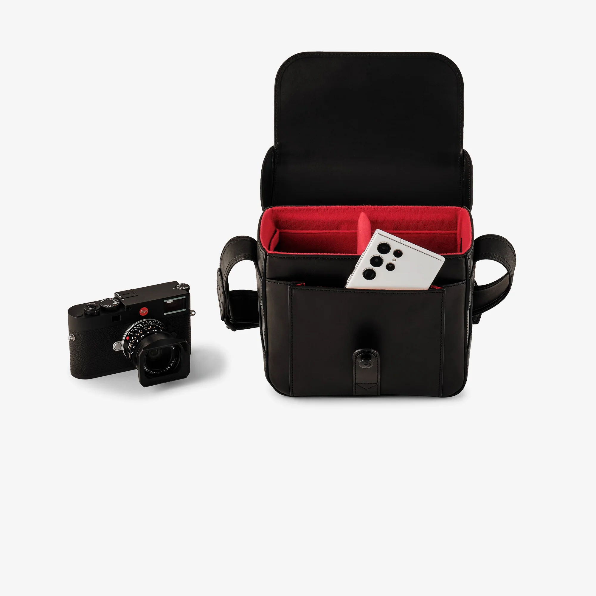 Oberwerth Signature Line Camera Bag (Medium), Black with Red Lining - Image 12