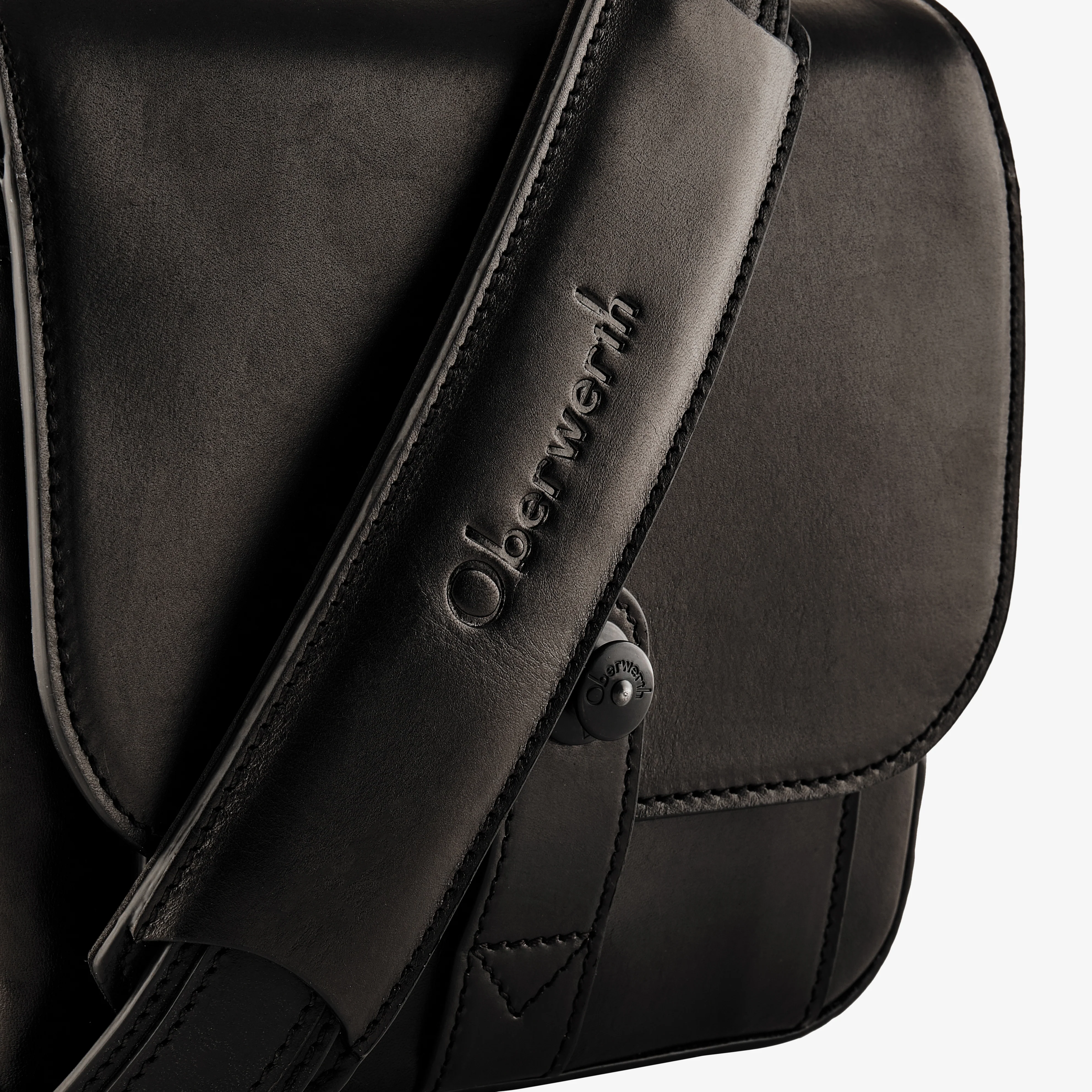 Oberwerth Signature Line Camera Bag (Small), Black with Red Lining - Image 4