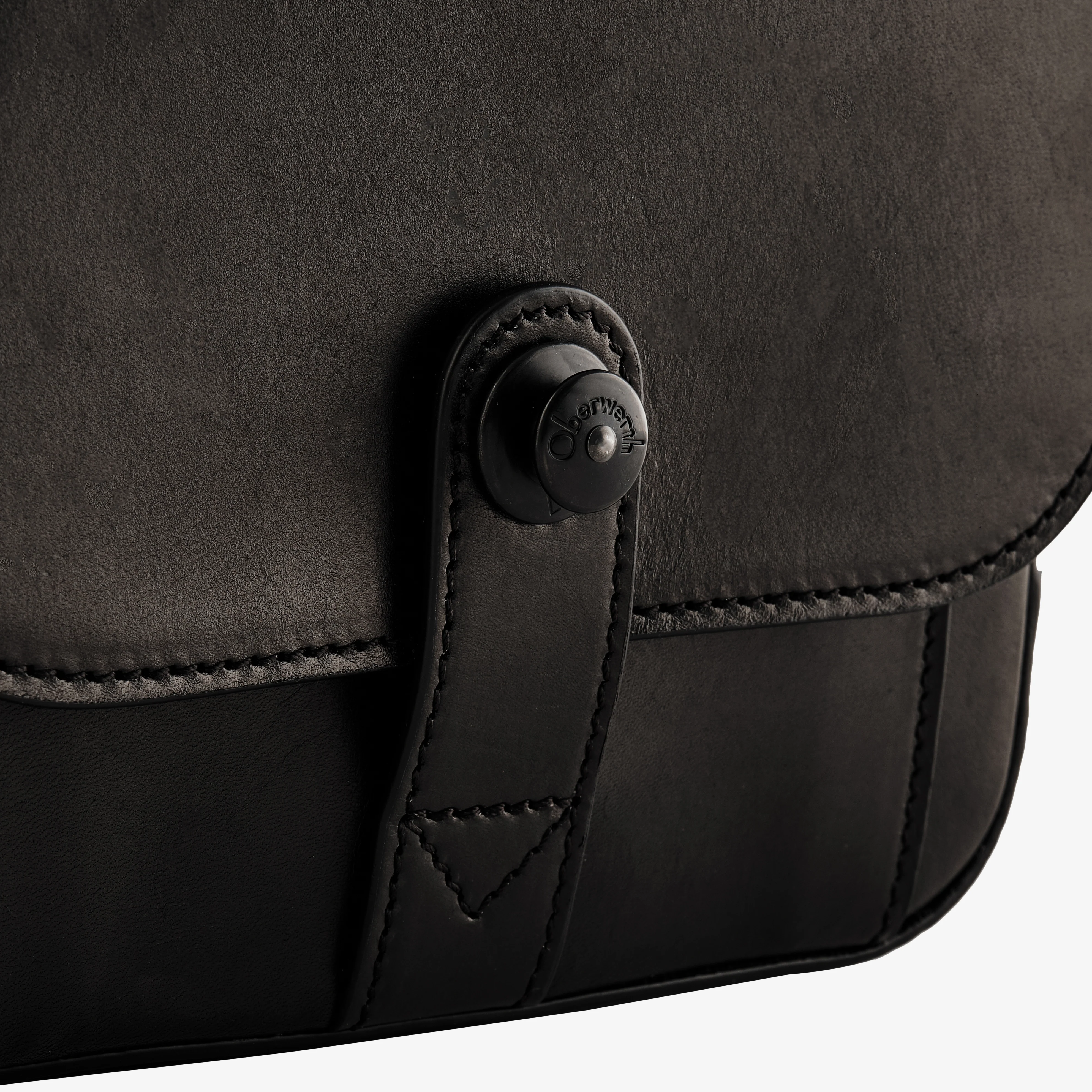 Oberwerth Signature Line Camera Bag (Small), Black with Red Lining - Image 5