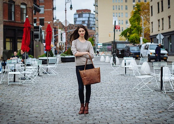 ONA Capri - Leather Camera Tote Bag - Antique Cognac - Image 5