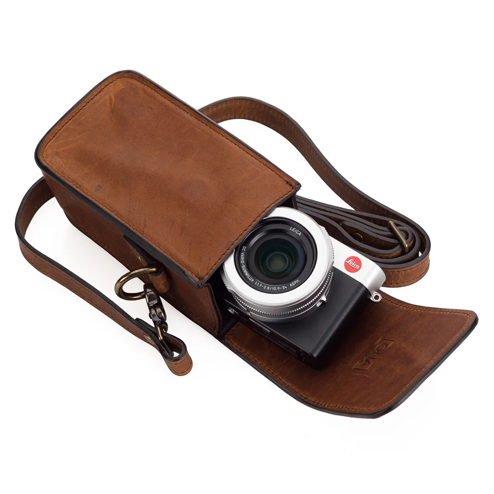 ONA Lisbon Compact Camera Bag - Antique Cognac - Image 4