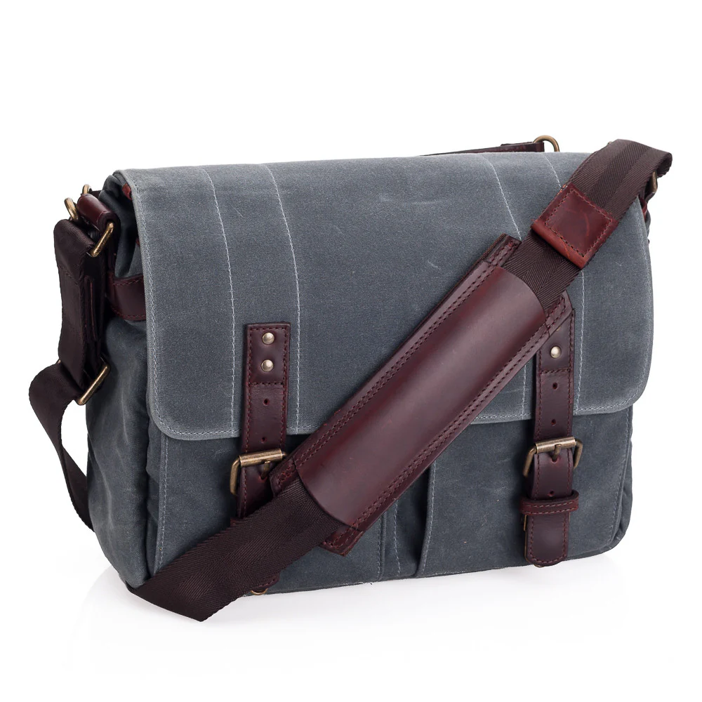 ONA Prince Street Camera Messenger Bag - Smoke - Image 3