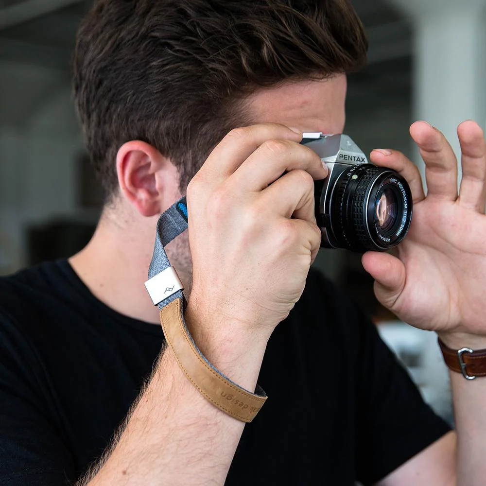 Peak Design Cuff - Quick Connecting Camera Wrist Strap, Ash - Image 3