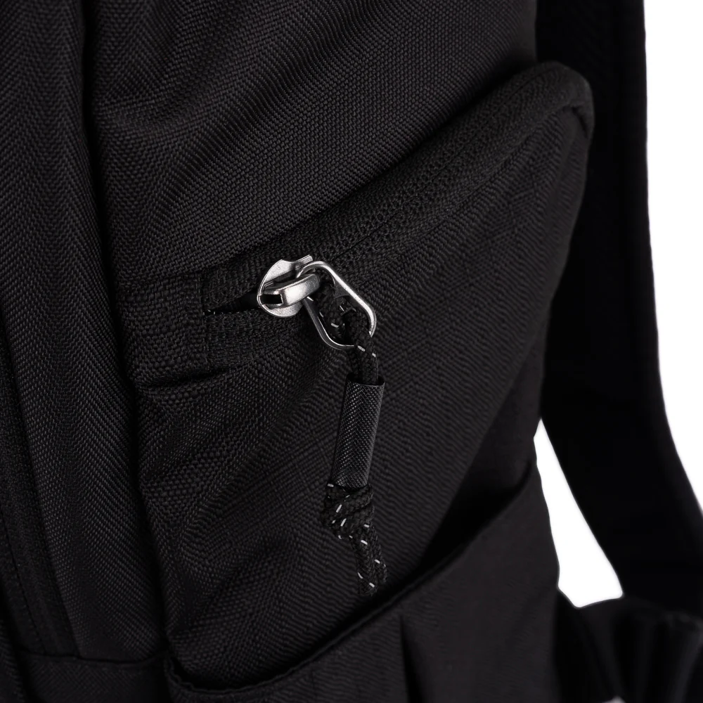 Think Tank Photo FocusPoint Rolltop Camera Backpack (Asphalt Black, 30 L) - Image 4