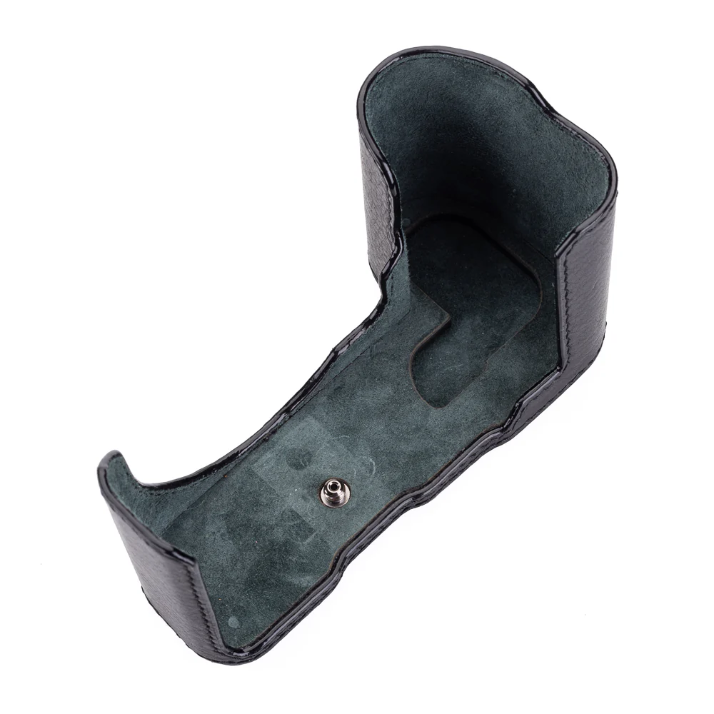 Used Arte di Mano Half Case for Leica SL3 with Battery Access Door, Covered Style - Black with Black Stitching - Image 6