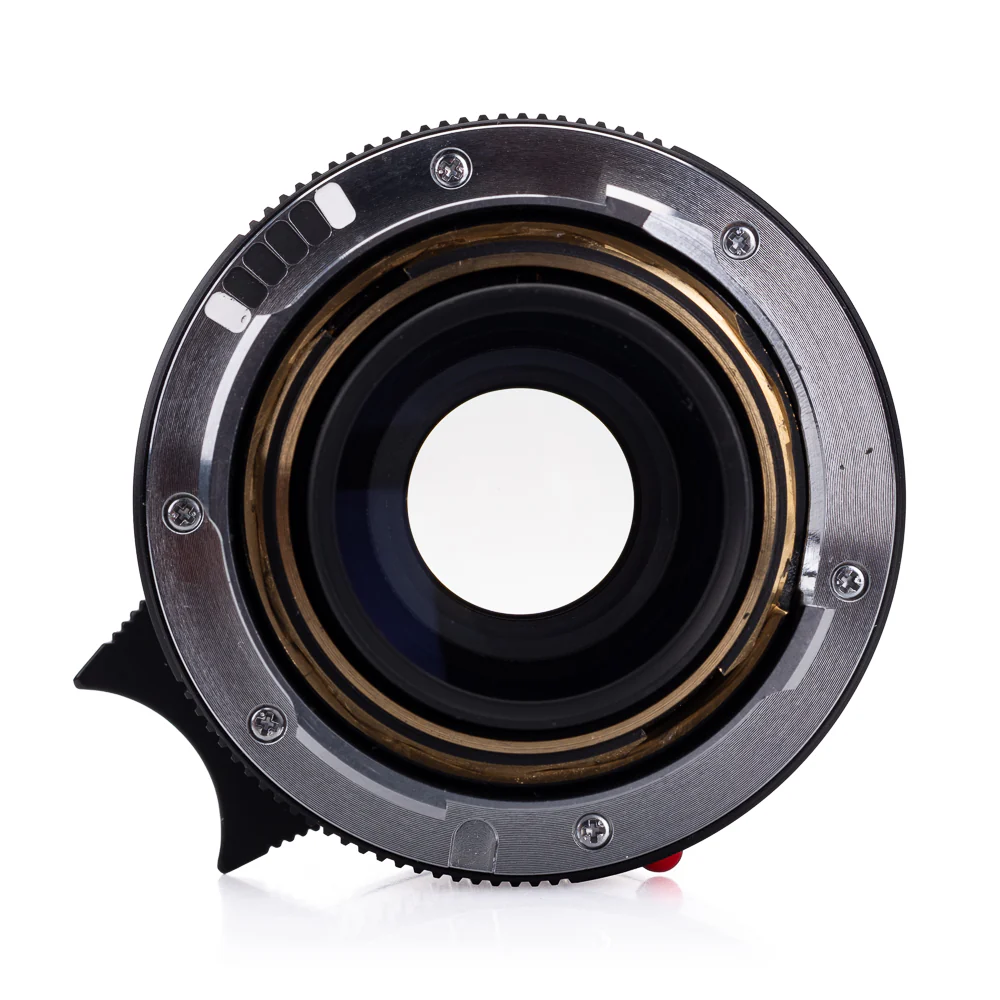 Used Leica Summicron-M 35mm f/2 ASPH, black (V2, 11673) - Image 4