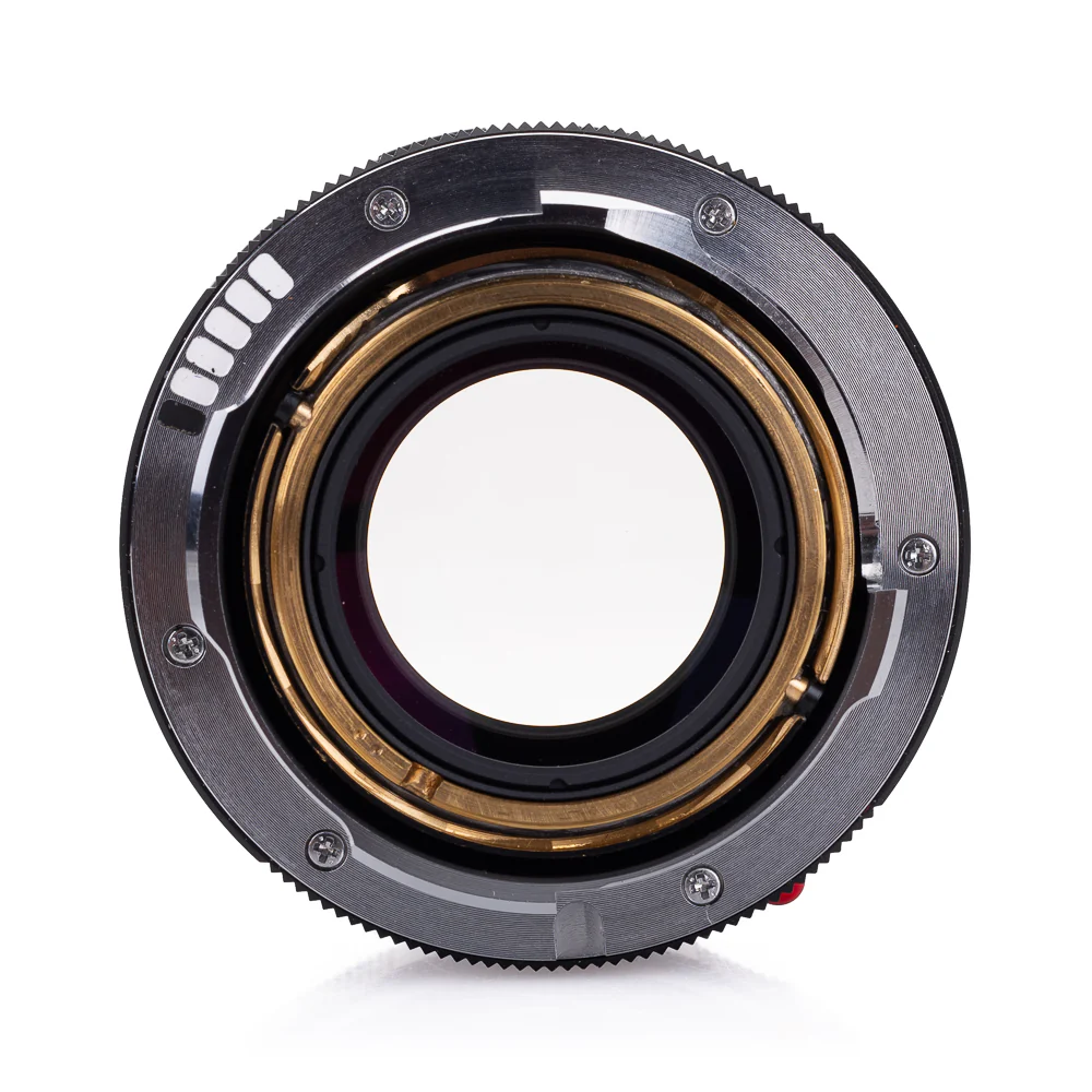 Used Leica Summilux-M 50mm f/1.4 ASPH, black chrome - UV Filter & Threaded Hood - Image 4