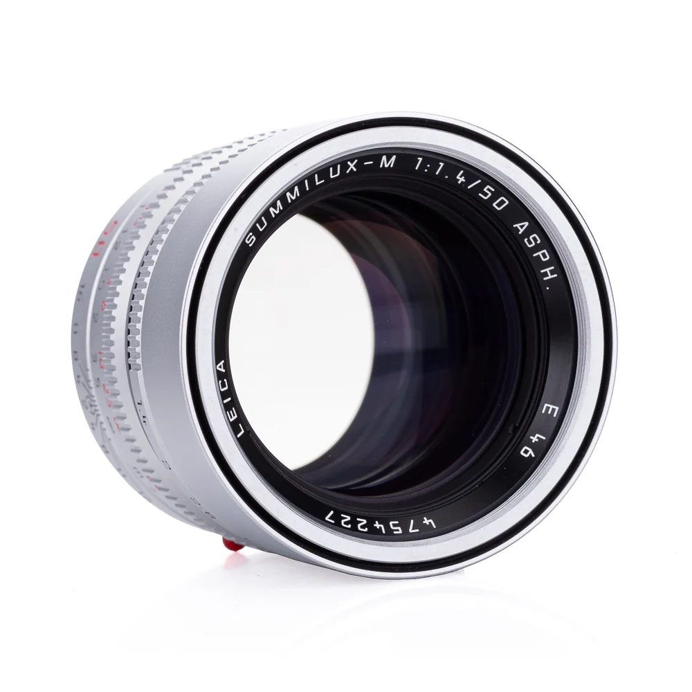 Used Leica Summilux-M 50mm f/1.4 ASPH, silver chrome - 6-Bit - UVa Filter - Image 3