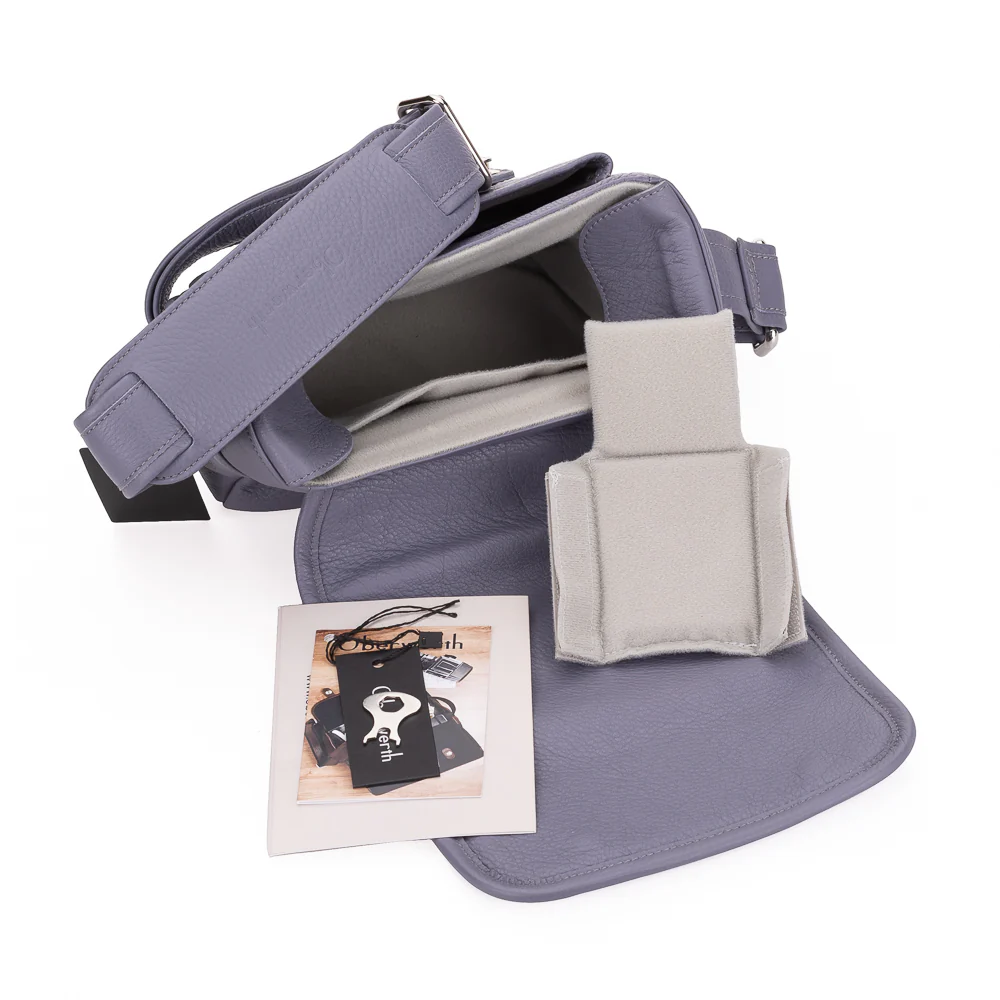 Used Oberwerth ‘Phil’ Leather Camera Bag (Lavender) - Image 4