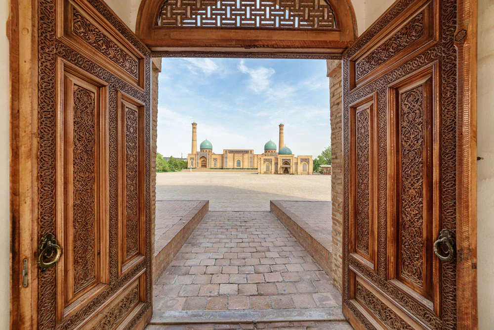 Uzbekistan & the Silk Road w/ Richard Sexton | May 6-16, 2026 - Image 29